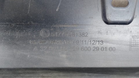 Listwa progowa prawa BMW 1 F40 2 F44 19- próg