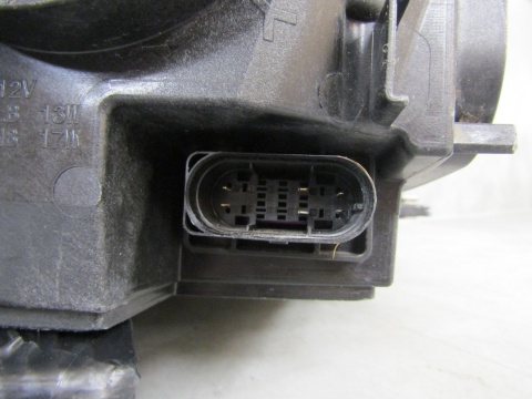 LAMPA PRZÓD MERCEDES C-KLASA W206 LED HIGH PERFORMANCE 22- LH A2069067103