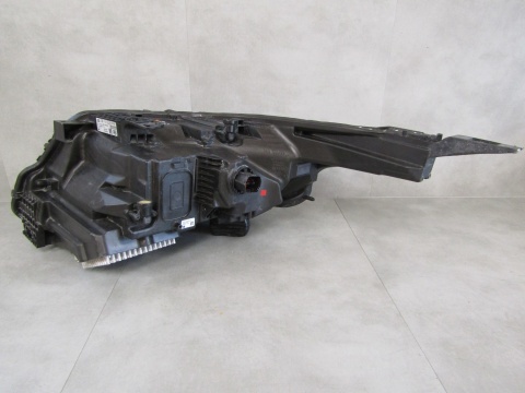 LAMPA PRZÓD RANGE ROVER L460 RH PRAWA M8E2-13W029-HL 22-