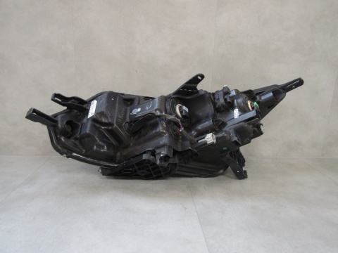 LAMPA PRZÓD NISSAN QASHQAI J11 LIFT ZWYKŁA SOCZEWKA Z LED RH 17-21 100-19009