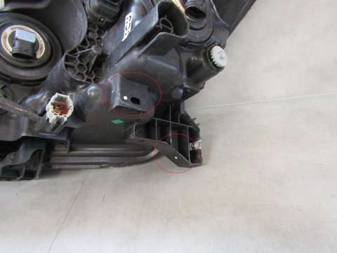 LAMPA PRZÓD NISSAN QASHQAI J11 LIFT ZWYKŁA SOCZEWKA Z LED RH 17-21 100-19009