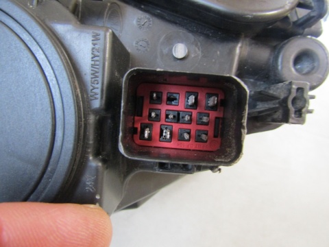 LAMPA PRZÓD VOLVO V 40 II KSENON 12-16 LH LEWA 31283332