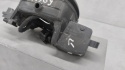 Osłona portu ładowania klapka wlewu emblemat Volkswagen Golf VII GTE 5GE853396