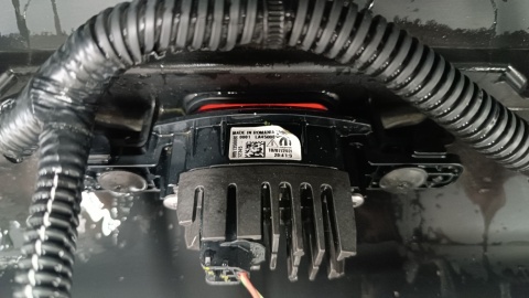Zderzak tył tylny Citroën C3 IV 23- / + PDC + wiązka