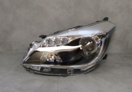 LAMPA PRZÓD TOYOTA YARIS 3 III HYBRID ZWYKŁA Z LED 12-14 LH LEWA