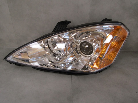 LAMPA PRZÓD SSANGYOUNG KYRON 05-07 ZWYKŁA SOCZEWKA 108-0904