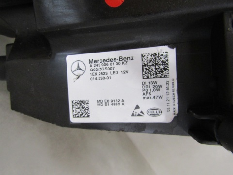 LAMPA PRZÓD MERCEDES EQA EQB W243 FULL LED PERFORMANCE LH LEWA 21-24 A2439060100