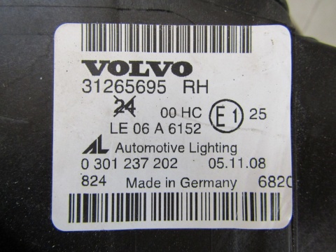 LAMPA PRZÓD VOLVO V50 LIFT ZWYKŁA SOCZEWKA RH PRAWA 31265695 07-12