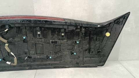 SPOILER LOTKA DASZEK KLAPY BAGAŻNIKA MAZDA III 3 IV 4 BP 19-
