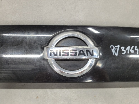 Blenda listwa klapy oświetlenie tablicy Nissan Qashqai II J11 13-17