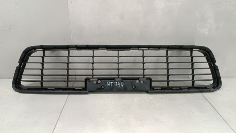 Kratka atrapa Toyota Hilux 8 VIII 15-18