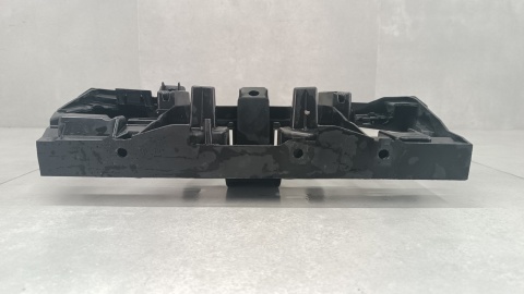 Mocowanie uchwyt wspornik Porsche Taycan 21-