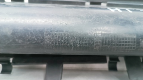 Wlot powietrza atrapa przód Porsche Boxster S 04-