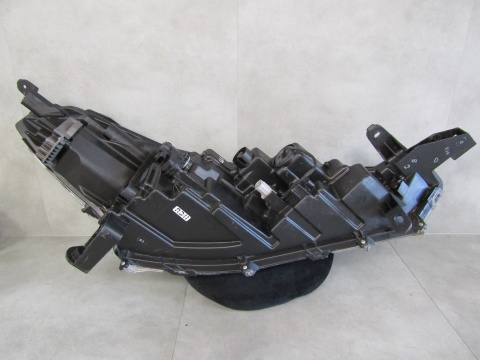 LAMPA PRZÓD TOYOTA COROLLA CROSS FULL LED 20- LH LEWA HASCO 16-184