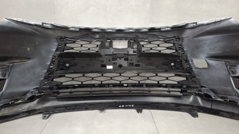 Zderzak przód przedni LEXUS LBX 23-