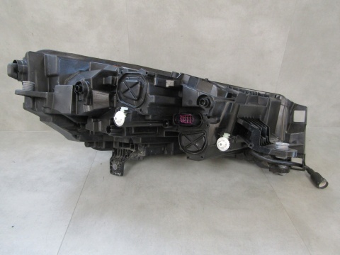 Lampa przód Skoda Enyaq FULL LED LH LEWA 20- 5LB941015G