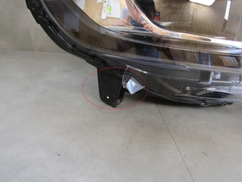 LAMPA PRZÓD CITROEN JUMPY 3 III 16-23 VIVARO 19-23 KSENON NIESKRĘTNY RH 9808233980