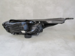 LAMPA PRZÓD KIA CEED 3 III LIFT ZWYKŁA SOCZEWKA CZARNA 21- RH 92102J7051