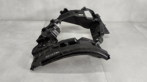 Narożnik oklular stelaż prawy Mercedes Actros L Pro Cabin MP6 A9608855565