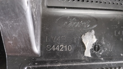 Spoiler daszek lotka klapy tył FORD KUGA MK3 2019- / LED LV4BS44210 B