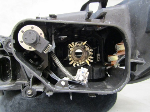 Lampa przód Audi Q7 4L LIFT KSENON SKRĘTNY 09-15 RH PRAWA