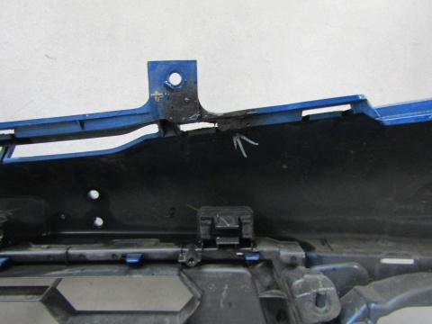 Zderzak przód przedni Mitsubishi L200 5 V 15-18