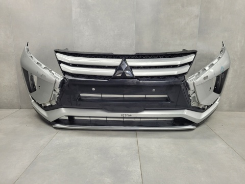 Zderzak przód przedni Mitsubishi Eclipse Cross 17-20