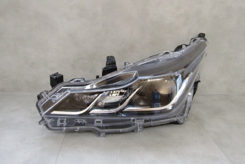 LAMPA PRZÓD TOYOTA COROLLA E21 SEDAN ZWYKŁA SOCZEWKA LH 18- 81170-02T31-00