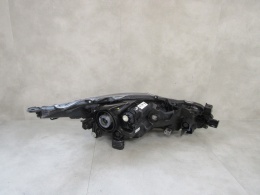 LAMPA PRZÓD TOYOTA COROLLA E21 SEDAN ZWYKŁA SOCZEWKA LH 18- 81170-02T31-00