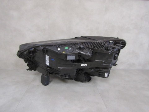LAMPA PRZÓD VOLVO EX90 FULL LED PIXEL PRAWA RH 22- 32450063
