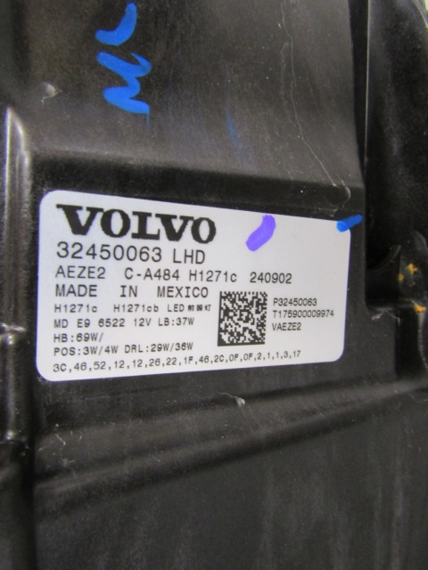 LAMPA PRZÓD VOLVO EX90 FULL LED PIXEL PRAWA RH 22- 32450063