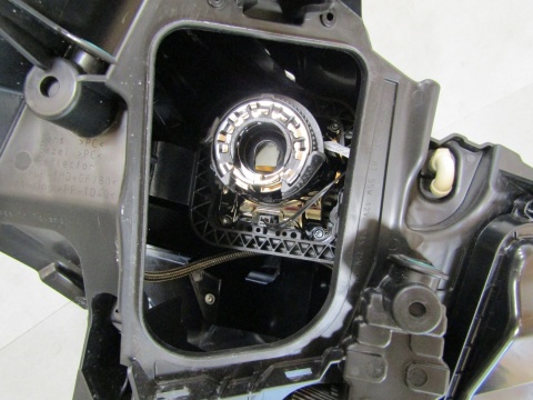 LAMPA PRZÓD PEUGEOT EXPERT III 3 KSENON NIESKRĘTNY 16-23 LH 9808573580-00