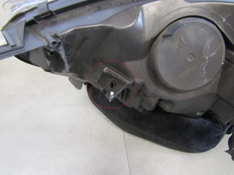 LAMPA PRZÓD RENAULT CAPTUR I 1 ZWYKŁA SOCZEWKA RH 13-17 260106334R