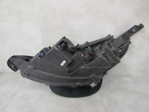 LAMPA PRZÓD PEUGEOT 2008 I ZWYKŁA SOCZEWKA RH PRAWA 13-16