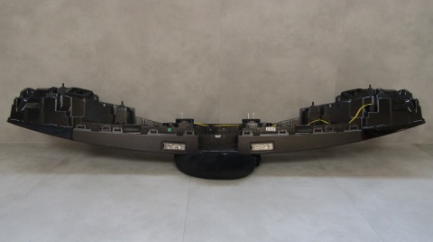 LAMPA TYLNA BLENDA TYŁ LED OLED CARBON AUDI Q8 SQ8 RSQ8 LIFT 23- 4M8 945 095 BK