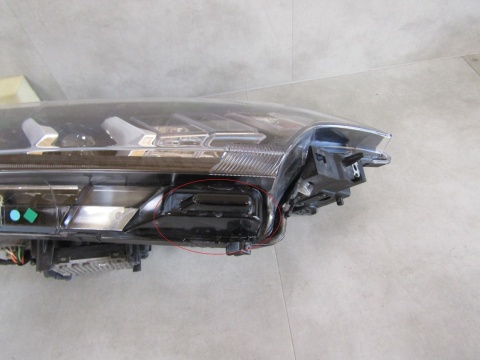 LAMPA PRZÓD MITSUBISHI OUTLANDER III 3 LIFT FULL LED 18- PRAWA RH