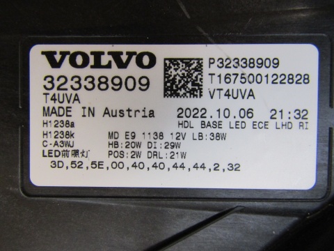 LAMPA PRZÓD VOLVO XC40 LIFT FULL LED BASE 22- RH PRAWA 32338909