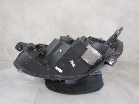 LAMPA PRZÓD TOYOTA PROACE 2 II KSENON NIESKRĘTNY 16-23 PRAWA RH 9808237480