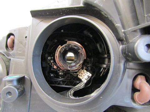 LAMPA PRZÓD TOYOTA PROACE 2 II KSENON NIESKRĘTNY 16-23 PRAWA RH 9808237480