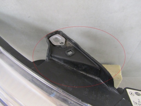 LAMPA PRZÓD MERCEDES V KLASA W447 LIFT 14-19 ZWYKŁA RH PRAWA A477 906 78 00