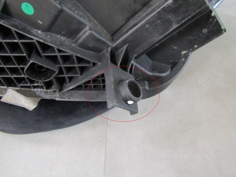LAMPA PRZÓD MERCEDES V KLASA W447 LIFT 14-19 ZWYKŁA RH PRAWA A477 906 78 00