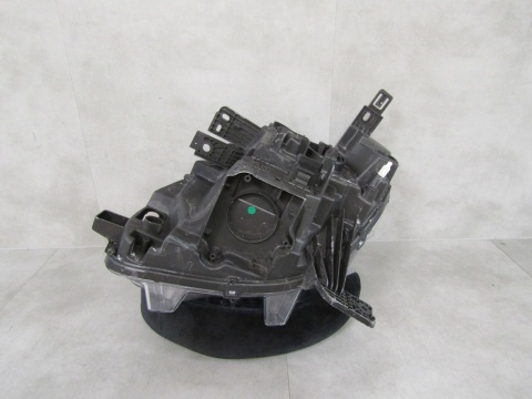 LAMPA PRZÓD SMART FORFOUR W453 ZWYKŁA + LED 14- RH PRAWA A4539068401