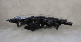 LAMPA PRZÓD TOYOTA COROLLA CROSS FULL LED 20- LH LEWA HASCO 16-184