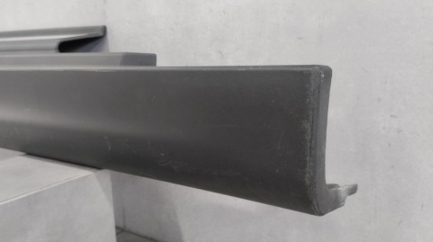 Listwa progowa prawa Mini Cooper F55 5d 13- 16189910gb