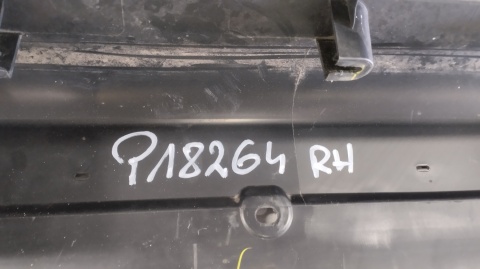 Listwa progowa prawa Mini Cooper F55 5d 13- 16189910gb