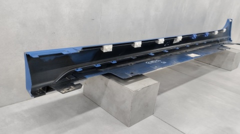 Listwa progowa prawa BMW 1 F40 M Pakiet 19-
