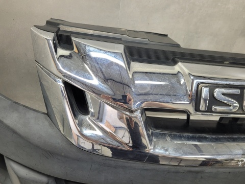 Zderzak przód przedni Isuzu D-Max D Max II 2 LIFT 15-19