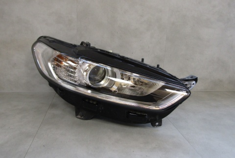 LAMPA PRZÓD FORD MONDEO MK5 ZWYKŁA SOCZEWKA RH 14-19 DS73-13W029-AF