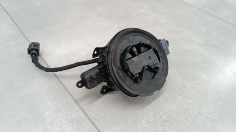 Osłona portu ładowania klapka wlewu Volkswagen Golf VII GTE 5GE853396