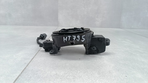 Osłona portu ładowania klapka wlewu Volkswagen Golf VII GTE 5GE853396